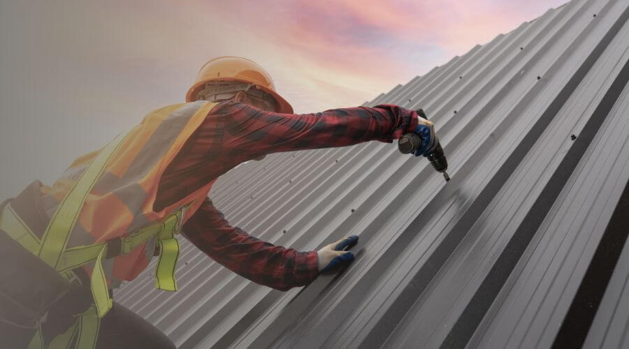 Expert top industrial roofings services in Delong, IN